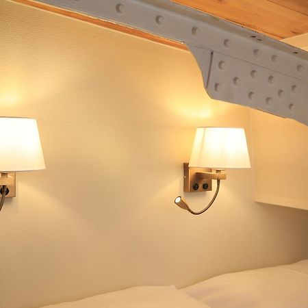Hotelschip Antje เดนเฮลเดอร์ ภายนอก รูปภาพ