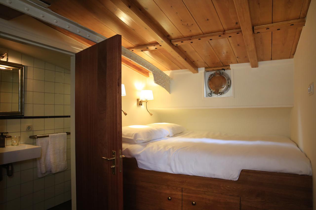 Hotelschip Antje เดนเฮลเดอร์ ภายนอก รูปภาพ